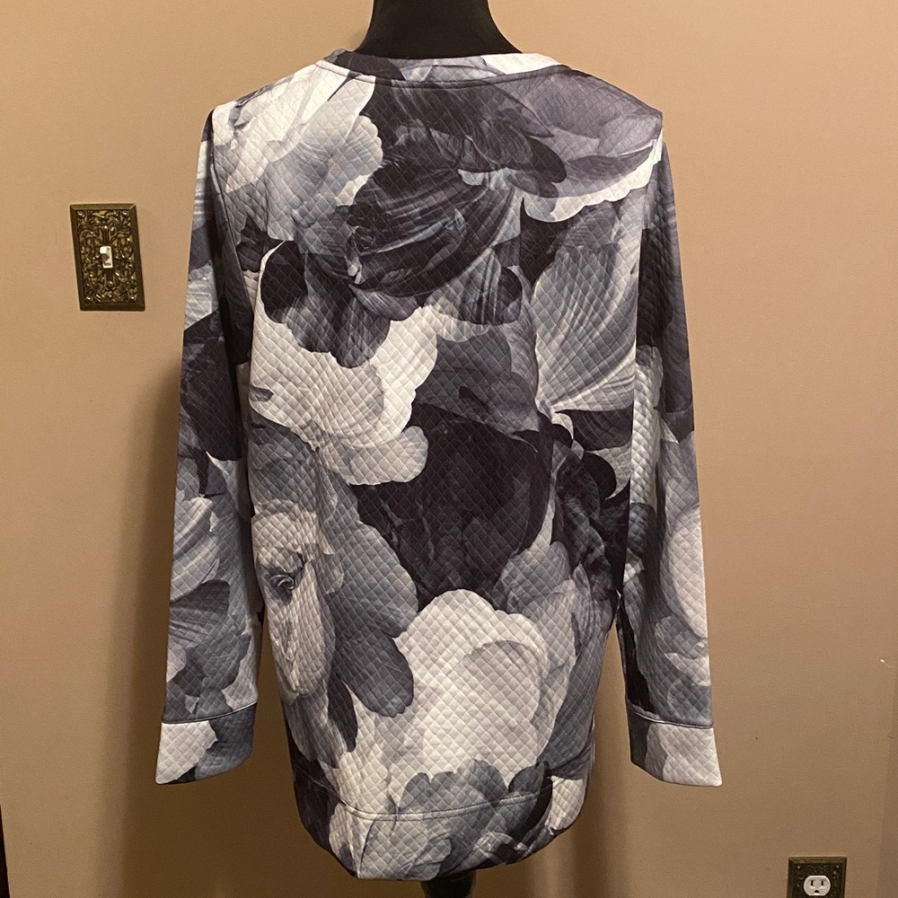 Sweater/Tunic - image 3